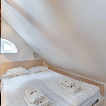 Dom & House - Port Monte Cassino